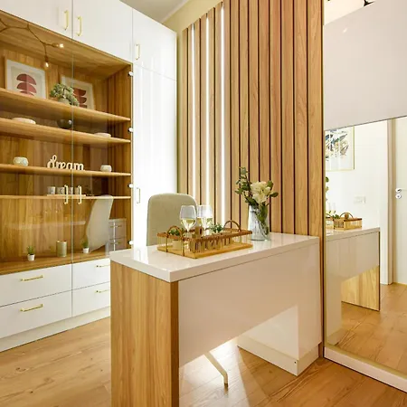 Cismigiu - Urban Comfort With A Stylish Touch